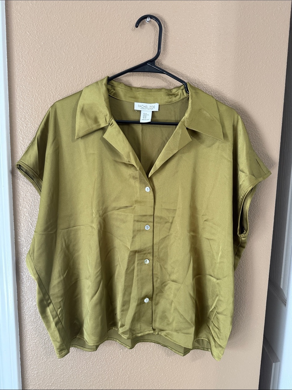 🥳 7/$10!! Rachel Zoe Olive Satin Button-Front Camp Collar Top